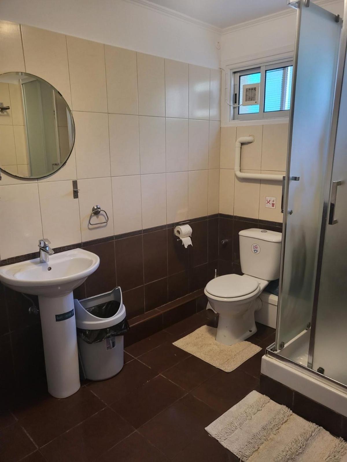 Villa Neyla Four Bedroom Coral Bay Beach Front Bagian luar foto